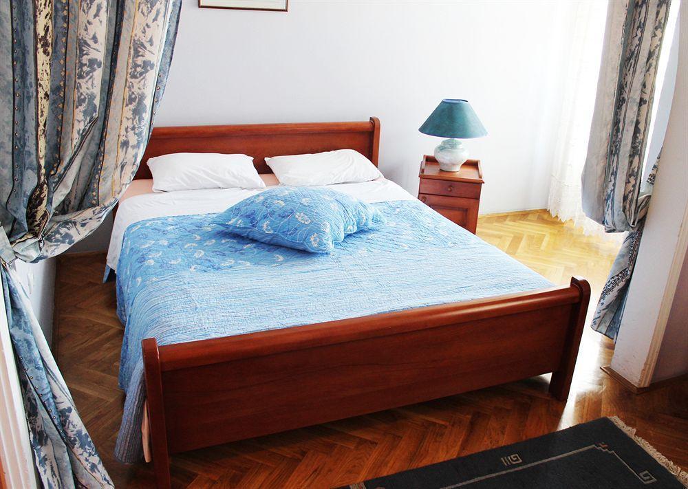 Vila Ile De France Újvidék Kültér fotó