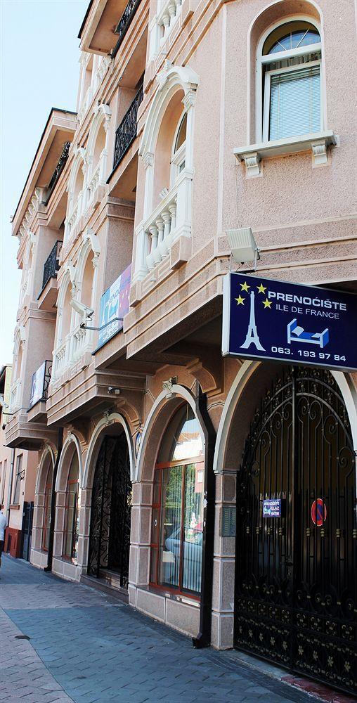Vila Ile De France Újvidék Kültér fotó